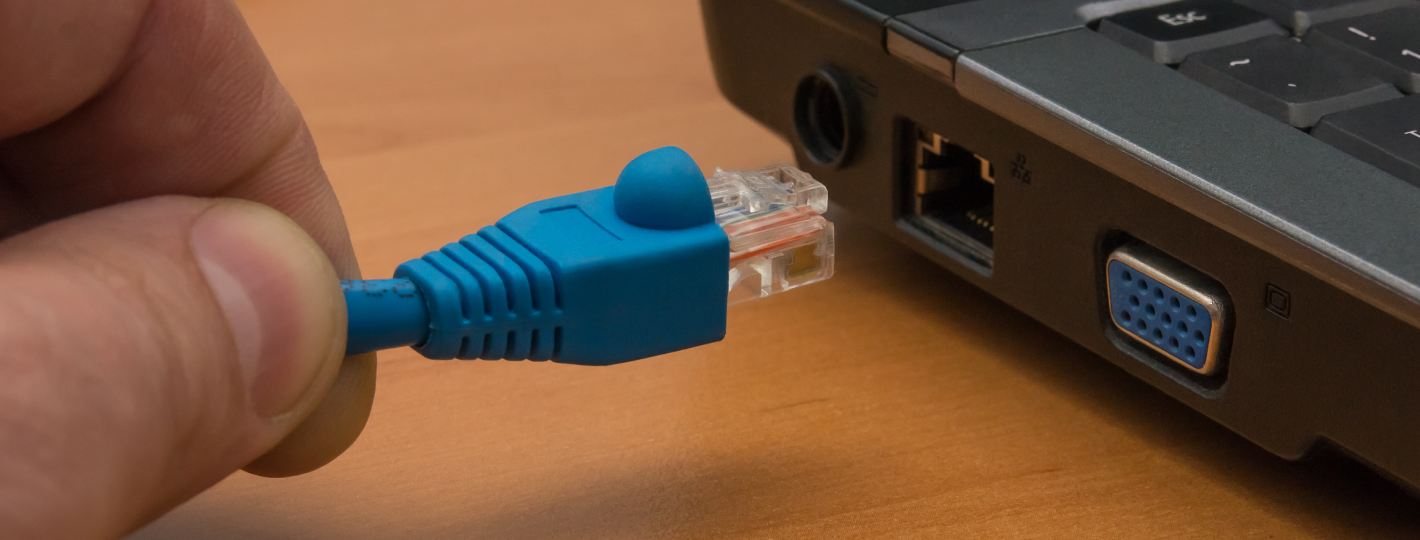 Как обжать интернет-кабель без инструмента | Самоделка | Дзен